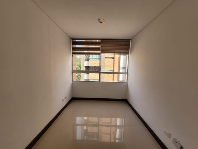 Apartamento de 3 alcobas en arriendo en Santa María De Los Ángeles, Medellín, 140 m² · foto 4 de 12