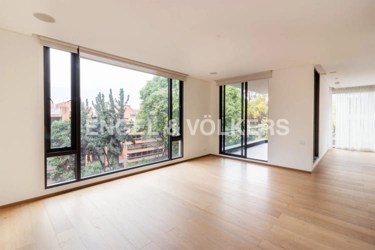Apartamento en venta en Chico Norte, Bogotá · foto 3 de 21