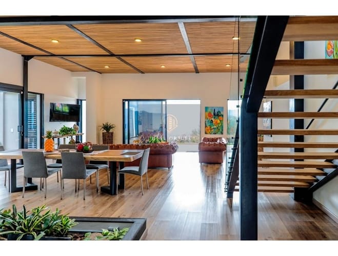 Casa de 5 alcobas en venta en Vía Las Palmas, Envigado, 340 m² · foto 6 de 24