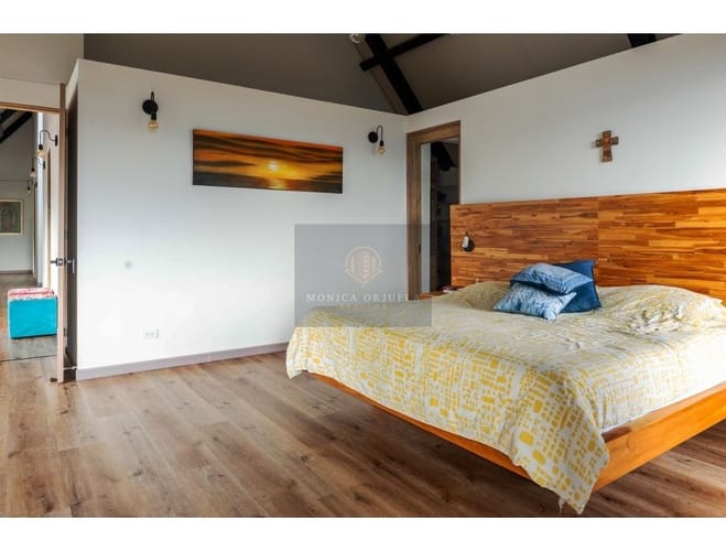 Casa de 5 alcobas en venta en Vía Las Palmas, Envigado, 340 m² · foto 15 de 24