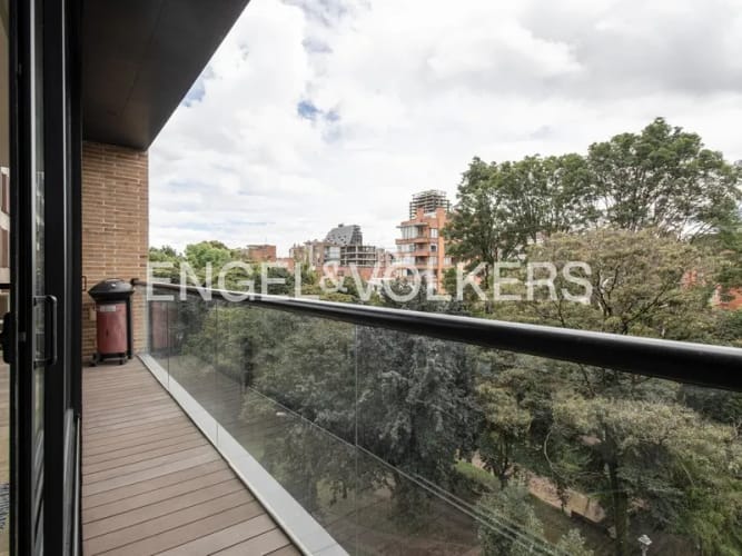 Apartamento de 3 alcobas en venta en La Cabrera, Bogotá, 273 m² · foto 4 de 18