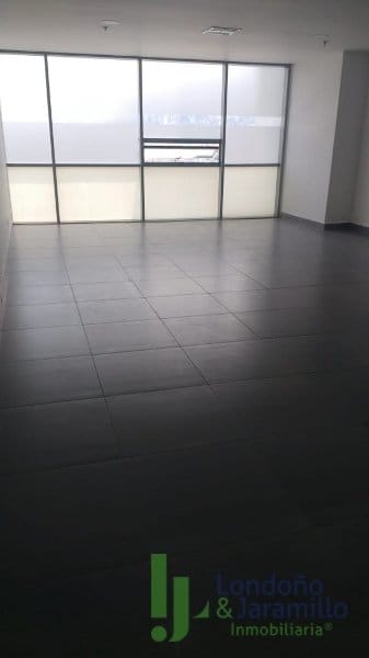 Oficina en arriendo en Primavera, Envigado, 50 m² · foto 6 de 10