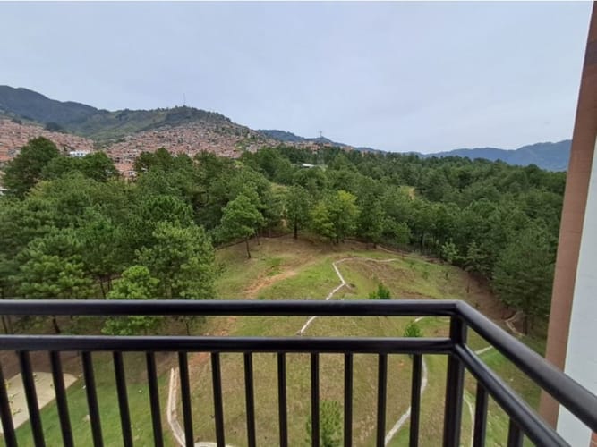 Apartamento de 2 alcobas en venta en Potrerito, Bello, 60 m² · foto 20 de 21