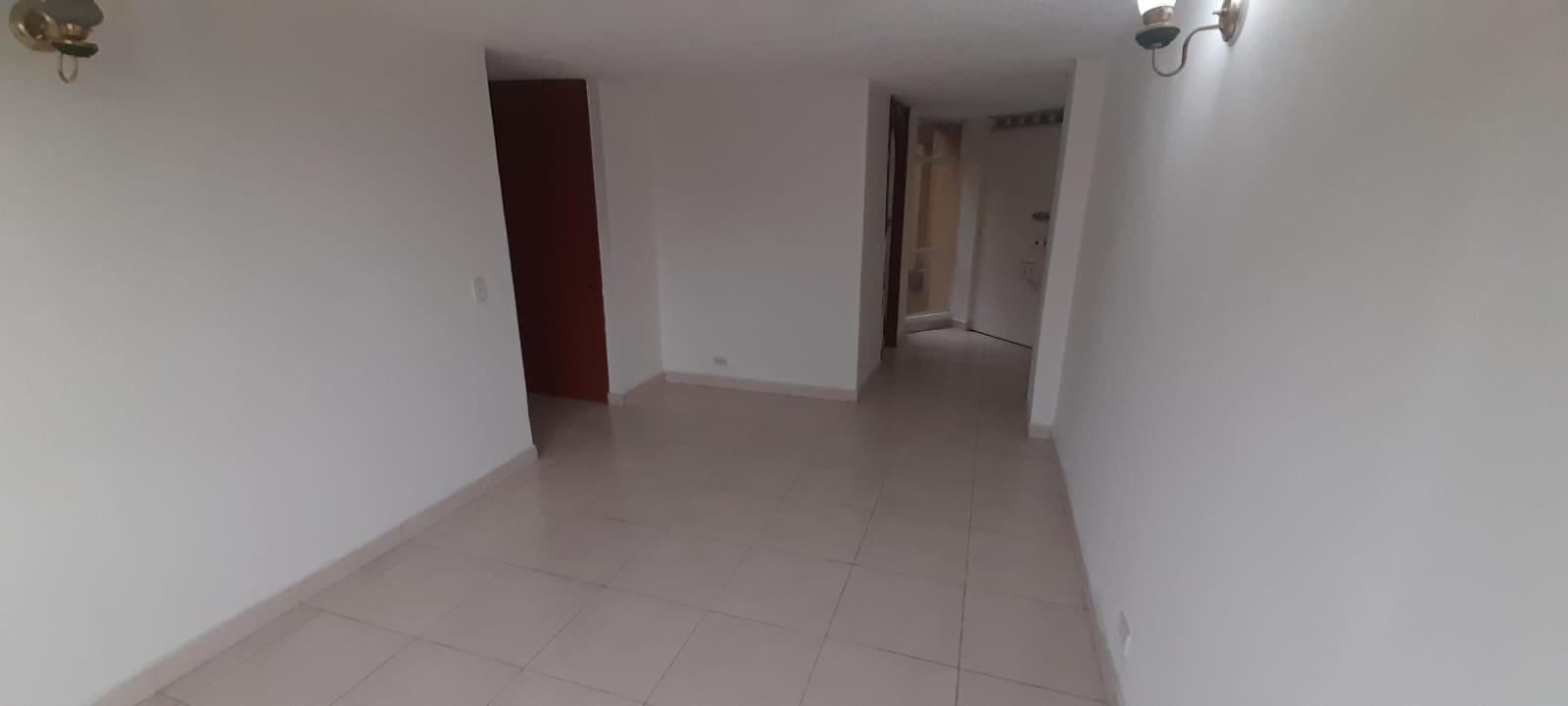Apartamento en venta en Ub. Sabana De Tibabuyes, Bogotá · foto 14 de 24