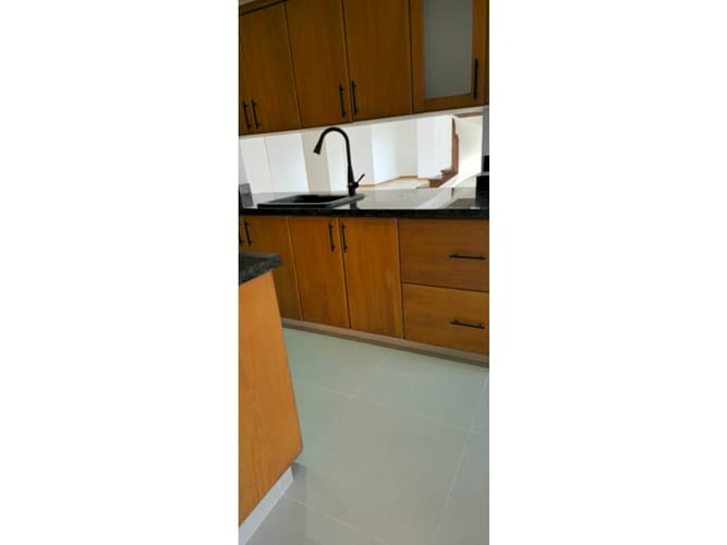 Apartamento de 5 alcobas en venta en Laureles, Medellín, 230 m² · foto 22 de 24