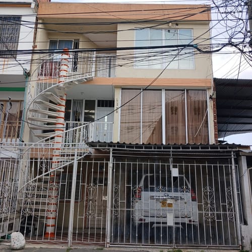 $580.000.000 en Ulpiano Lloreda