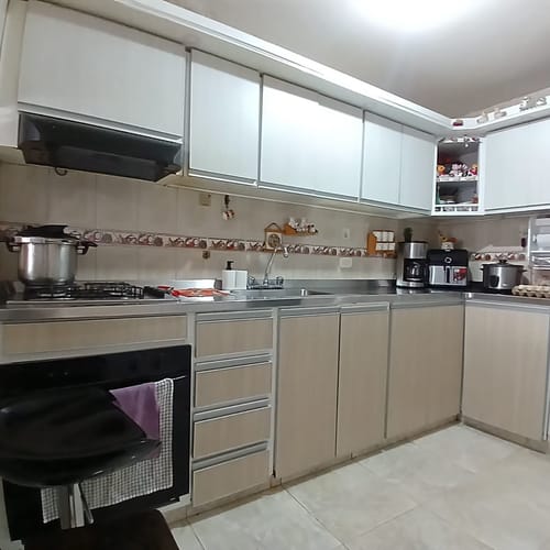 Casa de 10 alcobas en venta en Ulpiano Lloreda, Candelaria, 255 m² · foto 7 de 24