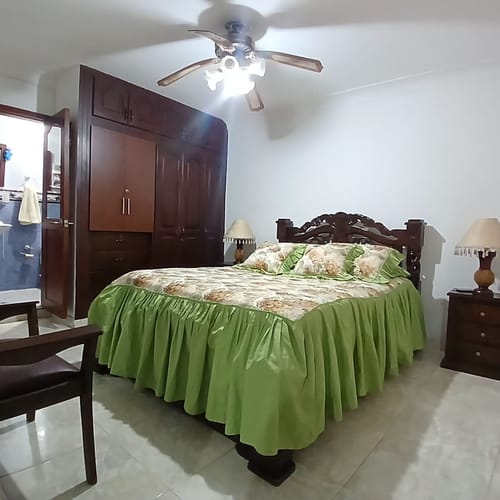 Casa de 10 alcobas en venta en Ulpiano Lloreda, Candelaria, 255 m² · foto 15 de 24