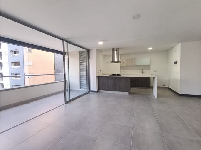 Apartamento de 3 alcobas en venta en Ciudad Del Río, Medellín, 106 m² · foto 2 de 15