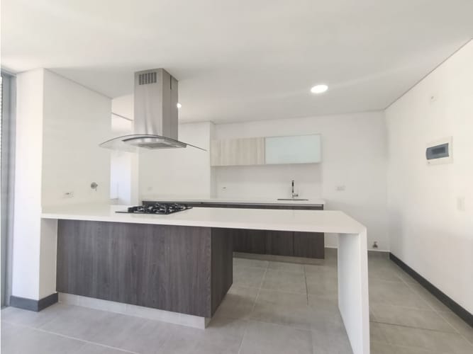 Apartamento de 3 alcobas en venta en Ciudad Del Río, Medellín, 106 m² · foto 4 de 15