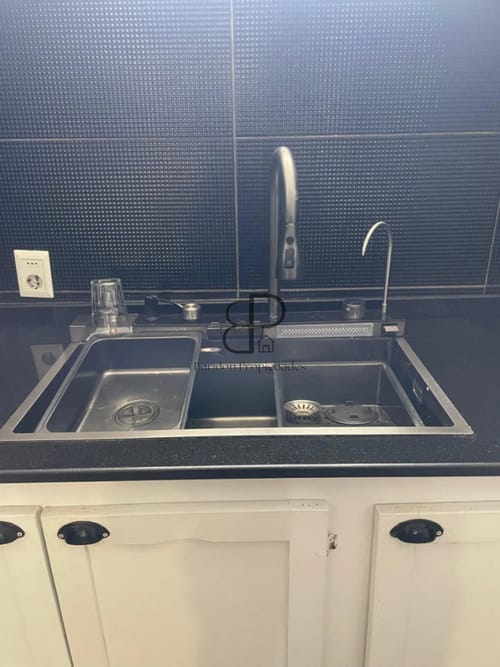Alquiler Casa 3 Dormitorios Cerrito galpon patio y cochera · Foto 4