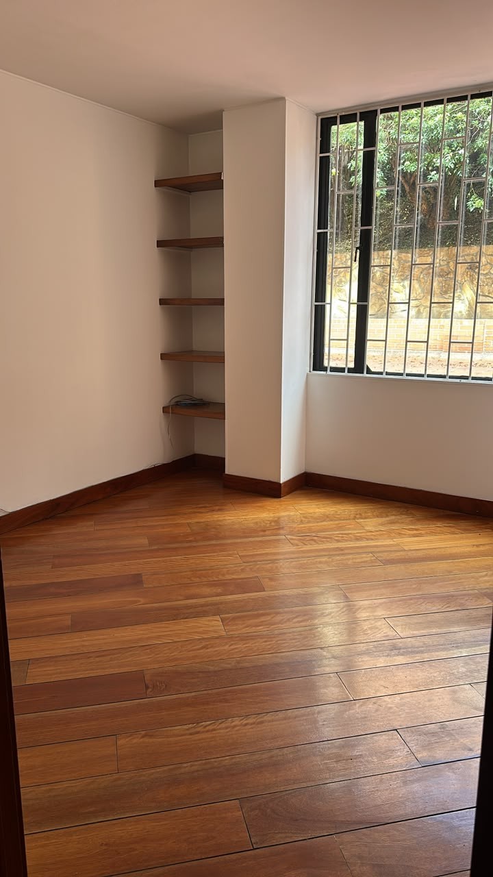 Apartamento en venta en Niza, Bogotá · foto 5 de 20