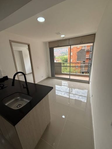 1BR Apartment in Niquia (36 m²) - 2