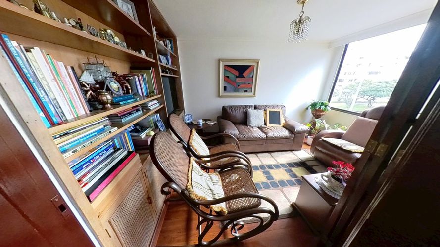 Apartamento en venta en Santa Barbara Central, Bogotá · foto 6 de 24