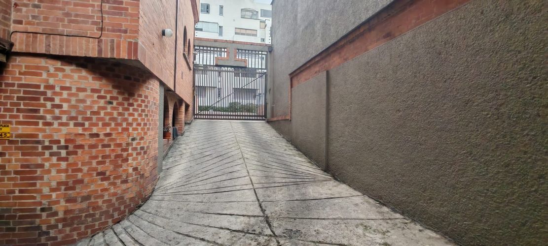 Apartamento en venta en Santa Barbara Central, Bogotá · foto 21 de 24