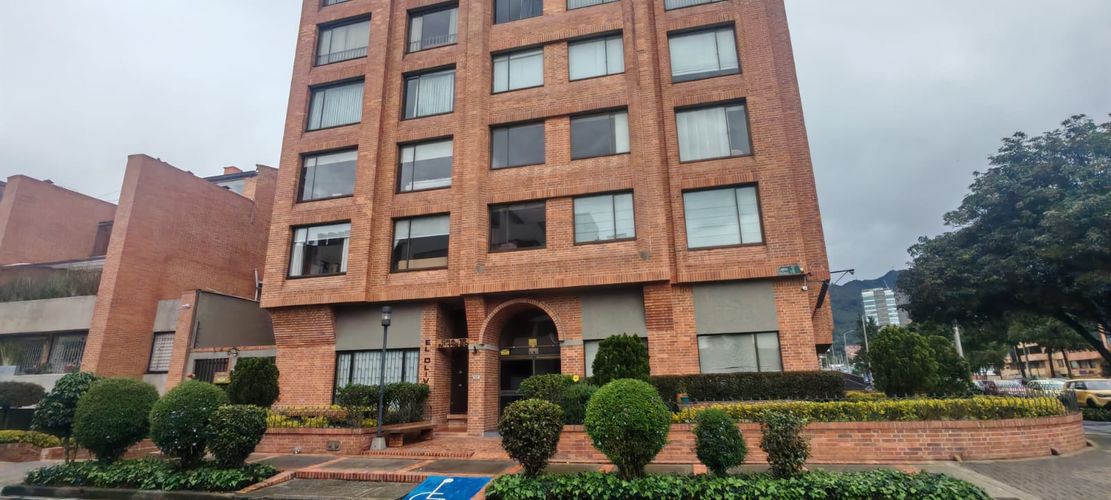 Apartamento en venta en Santa Barbara Central, Bogotá · foto 19 de 24