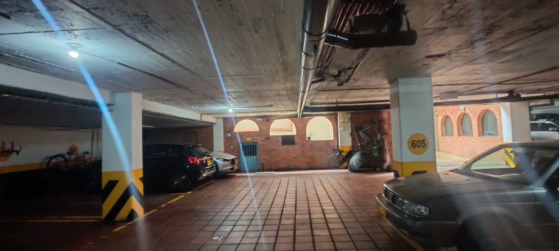 Apartamento en venta en Santa Barbara Central, Bogotá · foto 22 de 24