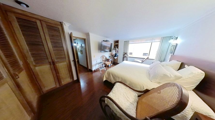 Apartamento en venta en Santa Barbara Central, Bogotá · foto 9 de 24