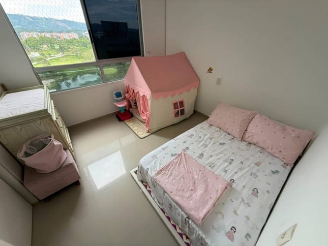 Apartamento de 3 alcobas en venta en Cañaveral, Floridablanca, 117 m² · foto 5 de 8