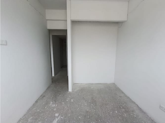 Apartamento de 3 alcobas en venta en Urbanizacion La Florida, Medellín, 79 m² · foto 8 de 14