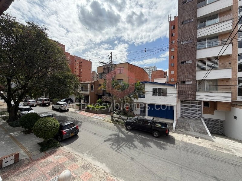 Apartamento en venta en Laureles, Medellín · foto 6 de 18