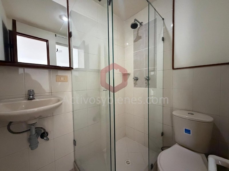 Apartamento en venta en Laureles, Medellín · foto 13 de 18