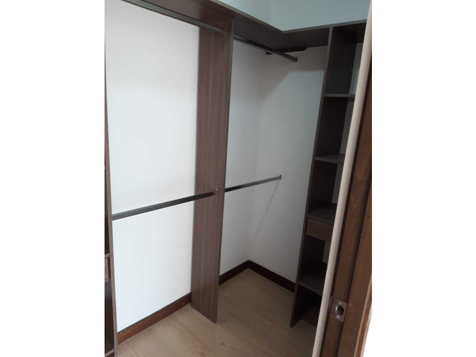 Apartamento en venta en El Chingui, Envigado · foto 5 de 24