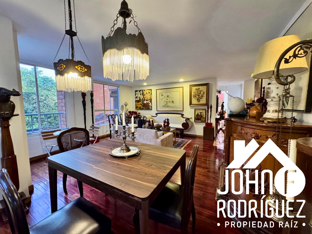 Apartamento en venta en El Poblado, Medellín · foto 3 de 12