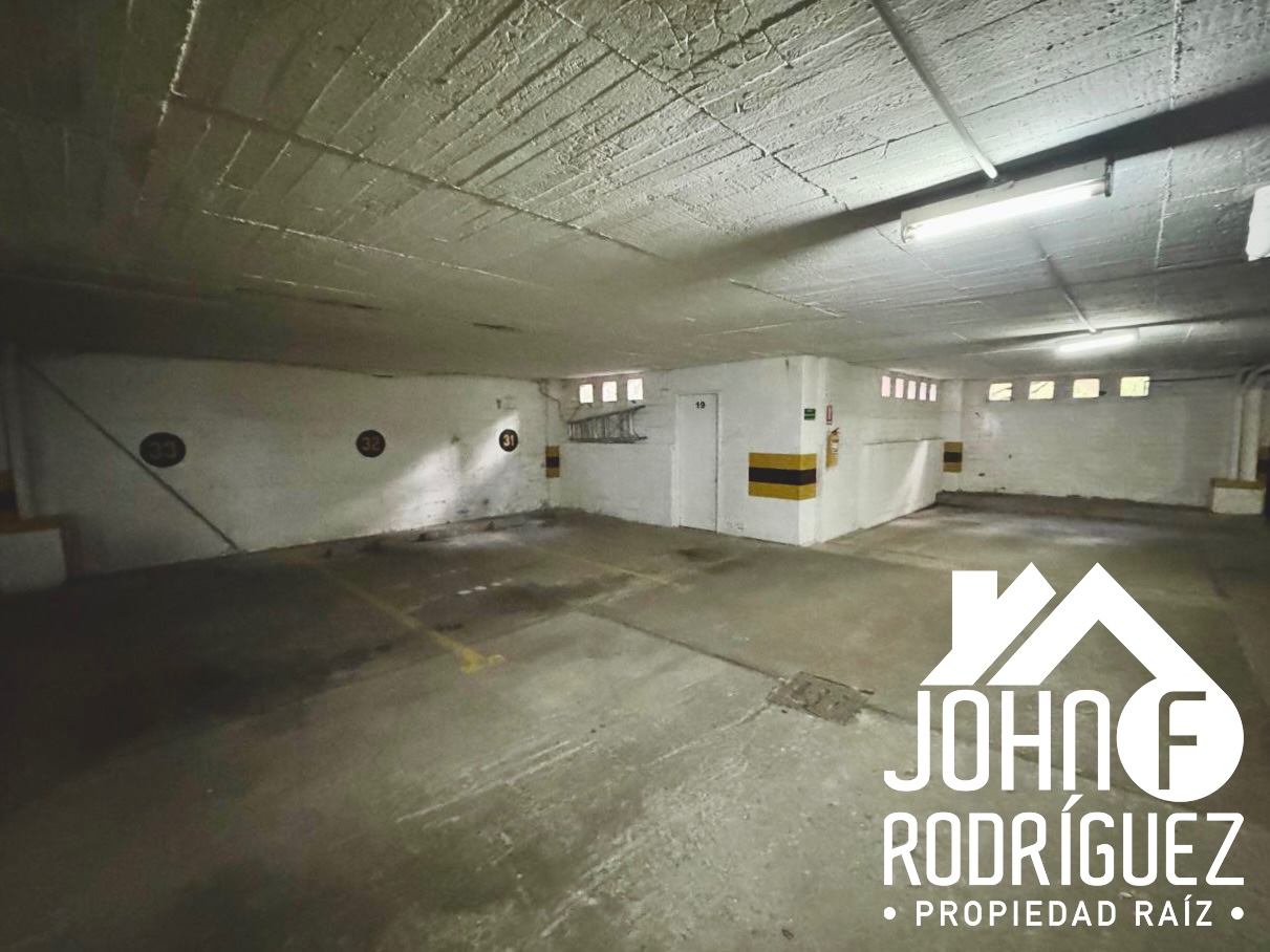 Apartamento en venta en El Poblado, Medellín · foto 9 de 12