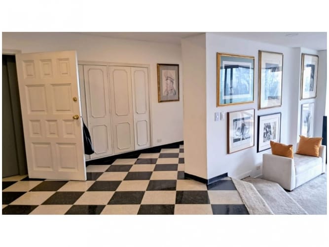 Apartamento de 3 alcobas en venta en Chico, Bogotá, 400 m² · foto 9 de 24