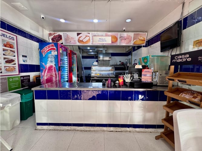 Local en venta en Villagrande, Envigado, 40 m² · foto 2 de 7
