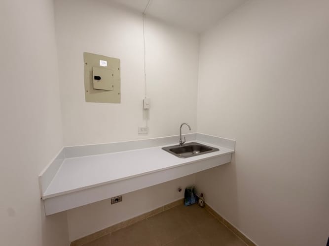Oficina en venta en Santa Monica, Cali, 42 m² · foto 9 de 13