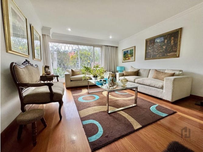 Casa de 3 alcobas en venta en Santa Paula, Bogotá, 225 m² · foto 6 de 24