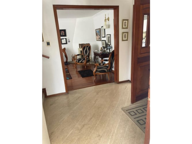 Casa de 3 alcobas en venta en Santa Paula, Bogotá, 225 m² · foto 19 de 24