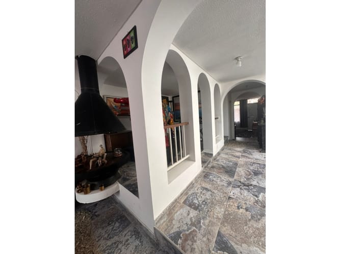 Casa en venta en El Contador, Bogotá · foto 12 de 24