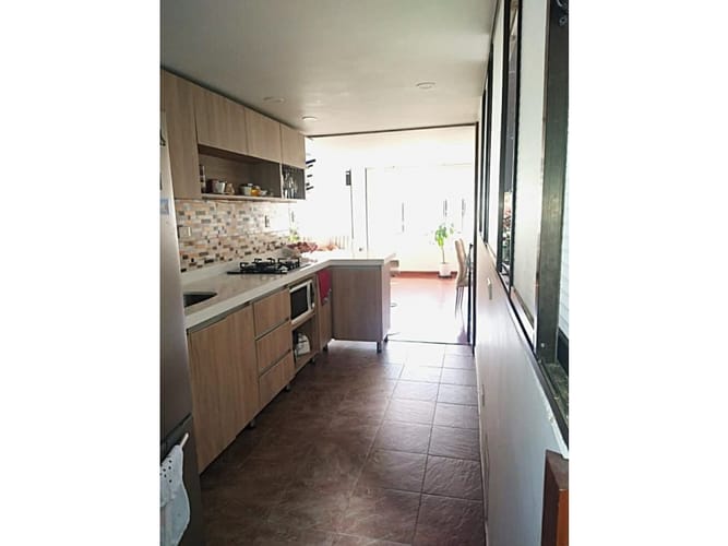 Apartamento de 3 alcobas en venta en Nuevo Campin, Bogotá, 96 m² · foto 4 de 14