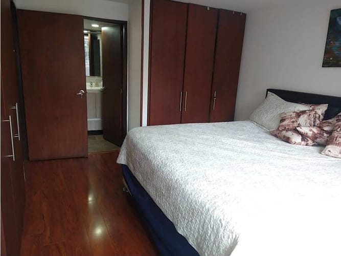Apartamento de 3 alcobas en venta en Nuevo Campin, Bogotá, 96 m² · foto 7 de 14
