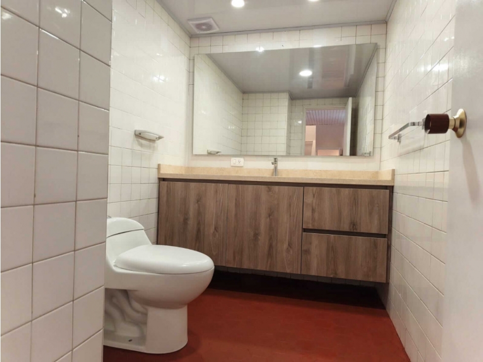 Casa en venta en Barrios Unidos, Bogotá · foto 10 de 24