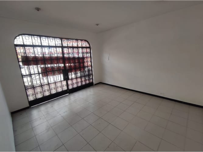 Casa de 1 alcoba en arriendo en Quinta Camacho, Bogotá, 600 m² · foto 5 de 21