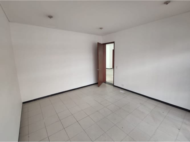 Casa de 1 alcoba en arriendo en Quinta Camacho, Bogotá, 600 m² · foto 7 de 21
