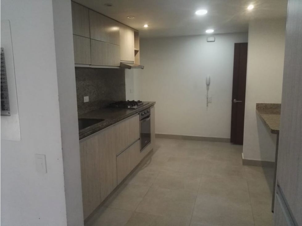 Apartamento en venta en El Refugio, Bogotá · foto 6 de 24