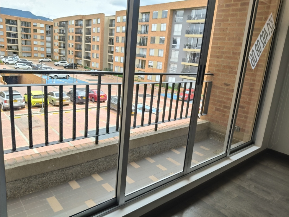 Apartamento en venta en Yerbabuena, Chía · foto 4 de 13