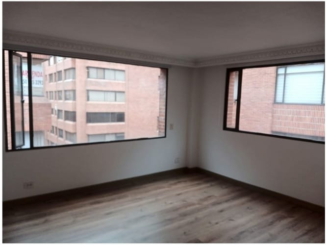 Apartamento de 3 alcobas en venta en Chico Norte, Bogotá, 286 m² · foto 15 de 24