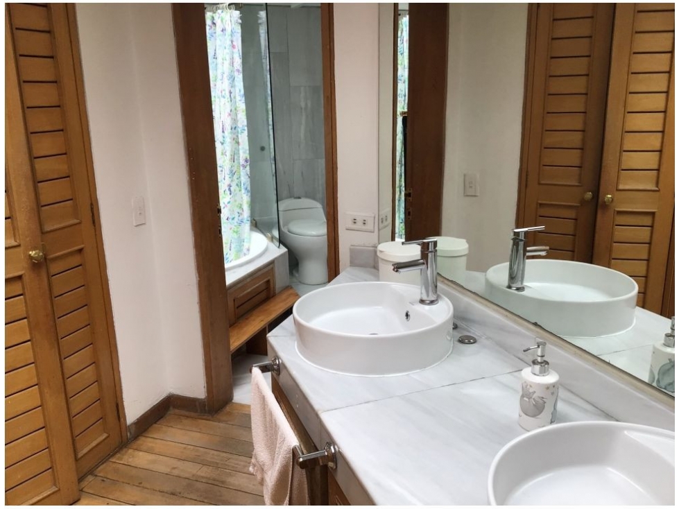 Casa en venta en Cerros De Suba, Bogotá · foto 17 de 19