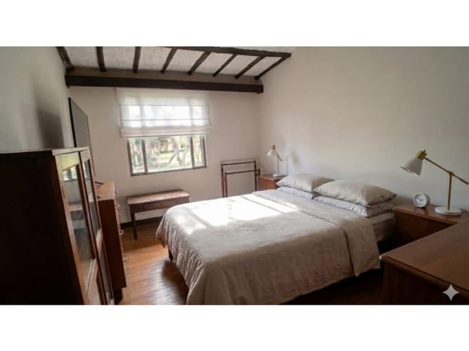 Casa de 5 alcobas en venta en Niza Norte, Bogotá, 280 m² · foto 17 de 21