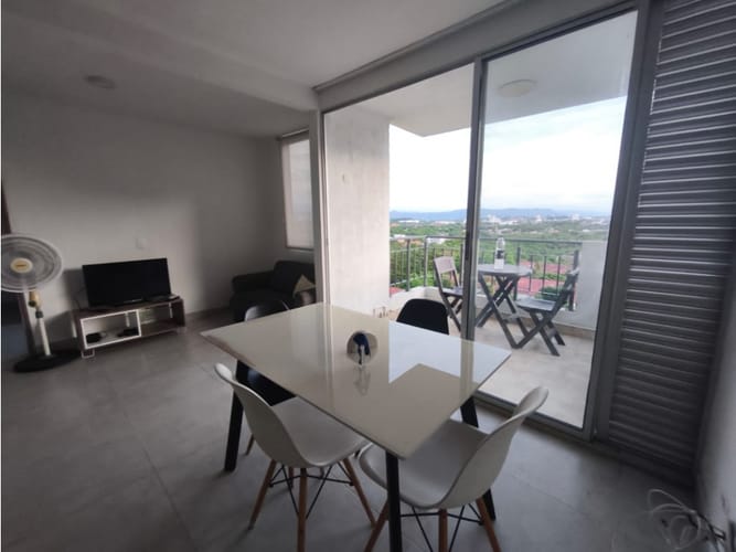 Apartamento de 2 alcobas en venta en Co. Bello Horizonte Norte, Girardot, 59 m² · foto 3 de 16