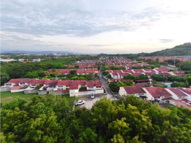 Apartamento de 2 alcobas en venta en Co. Bello Horizonte Norte, Girardot, 59 m² · foto 6 de 16