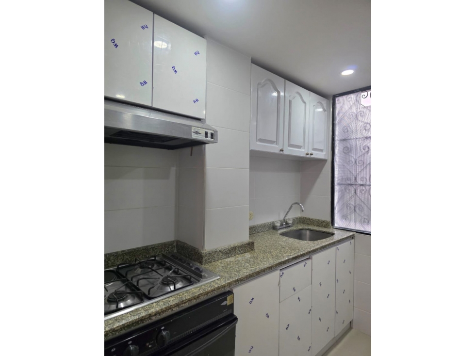 Apartamento en venta en Las Villas, Bogotá · foto 7 de 21