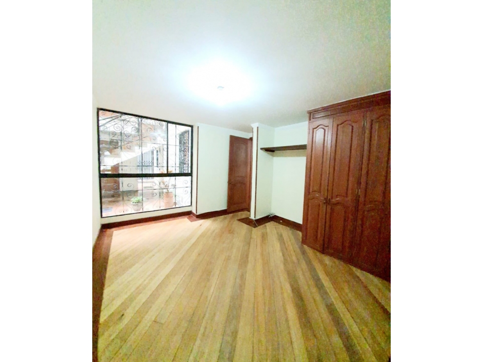Apartamento en venta en Las Villas, Bogotá · foto 11 de 21