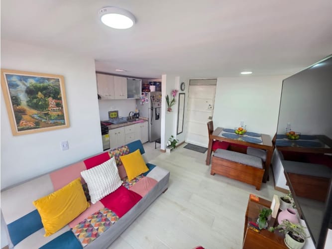 Apartamento de 3 alcobas en venta en Fontibon, Bogotá, 47 m² · foto 2 de 12
